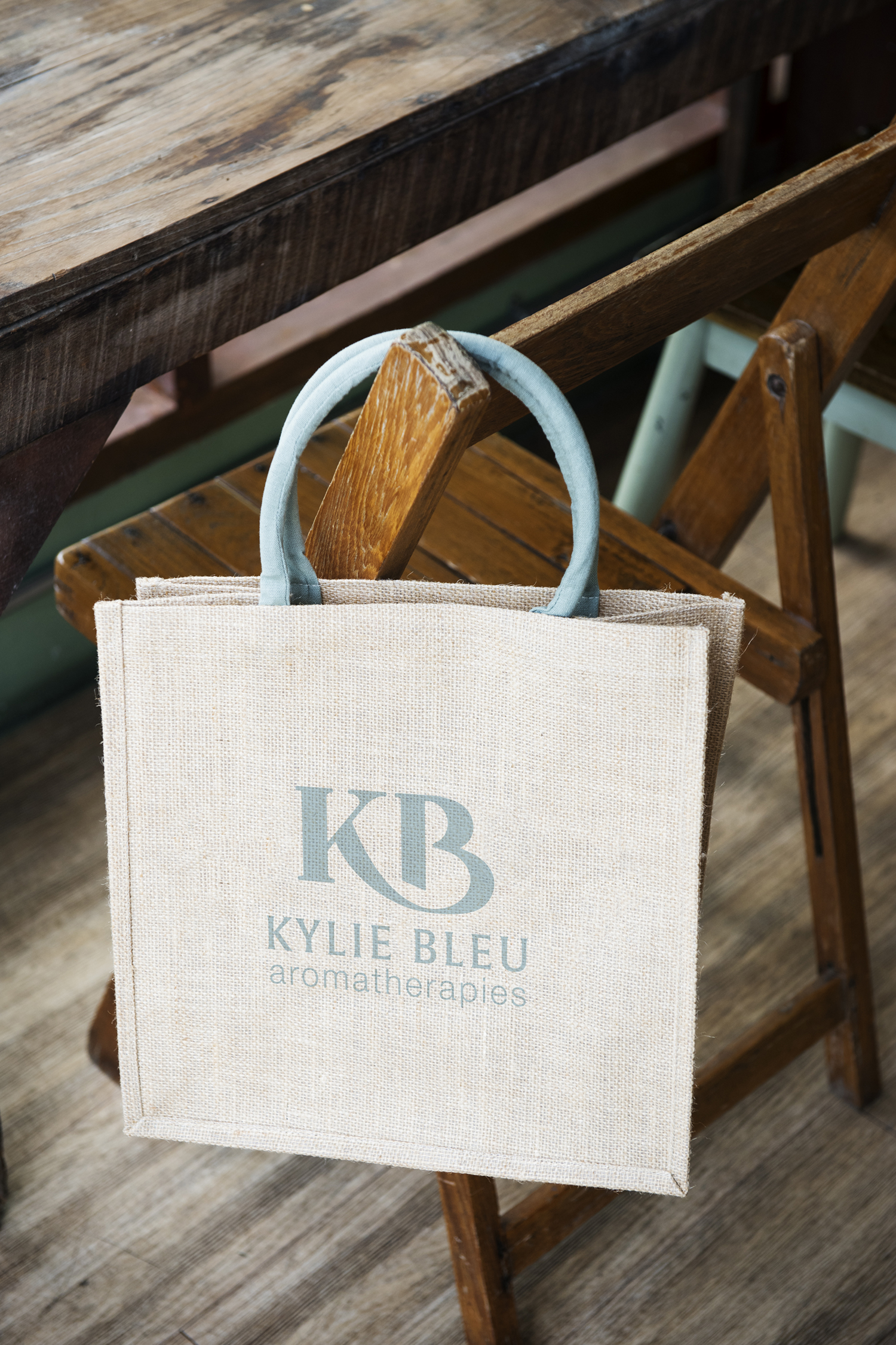 Design space on blank tote bag
